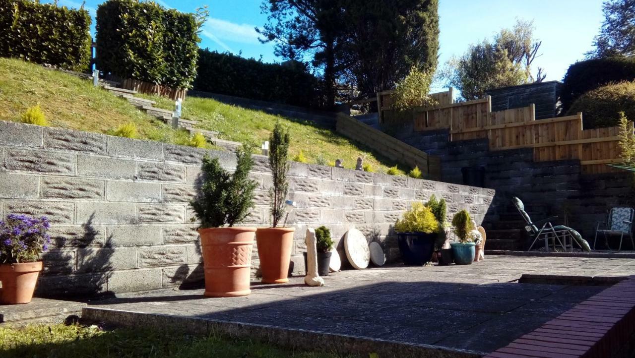 Hotel Lavender House à Bridgend  Extérieur photo