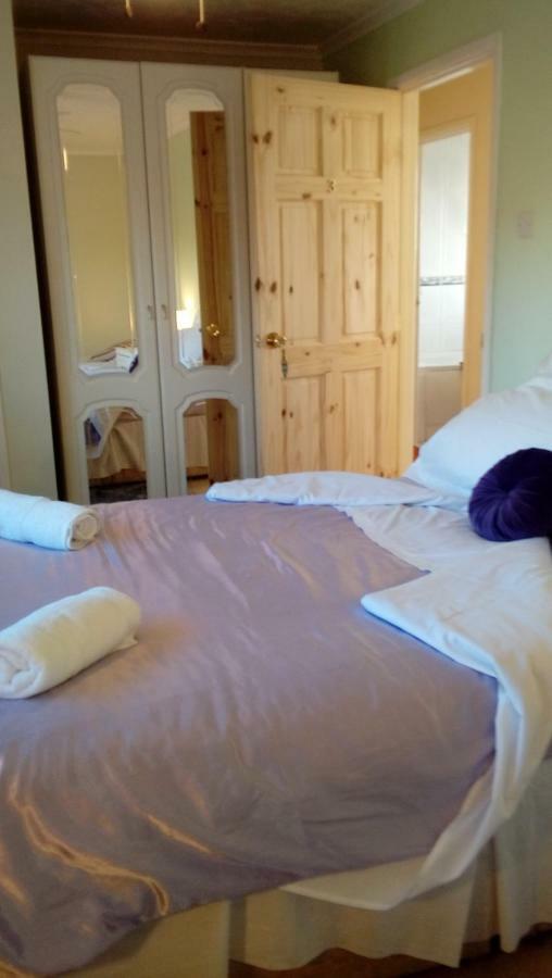 Hotel Lavender House à Bridgend  Extérieur photo